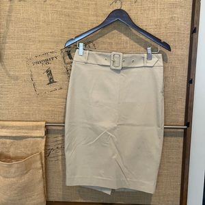 The Limited size 4 pencil skirt
